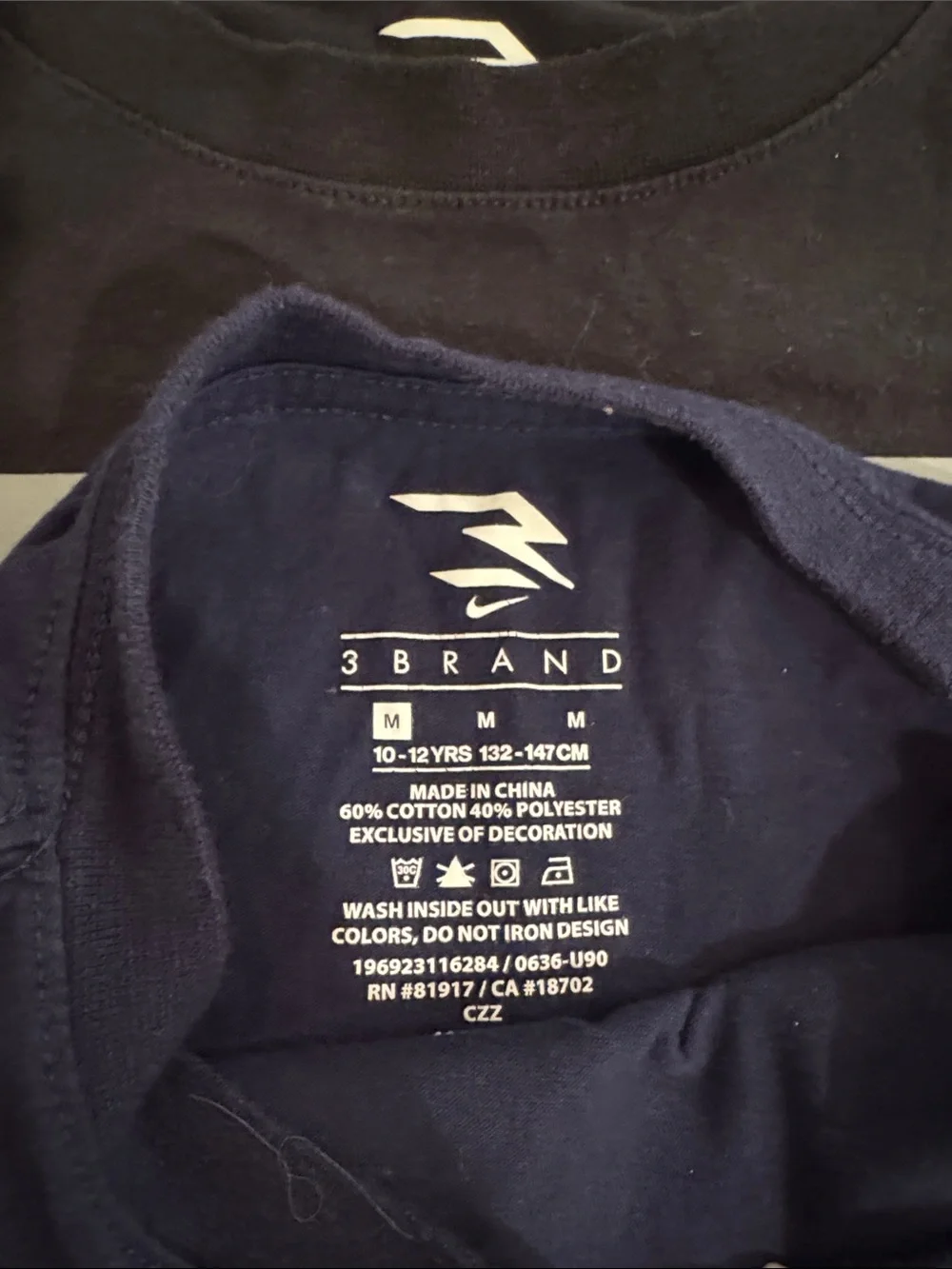 6 Nike Youth Long-Sleeve Graphic Tee Shirts Medium 10-12